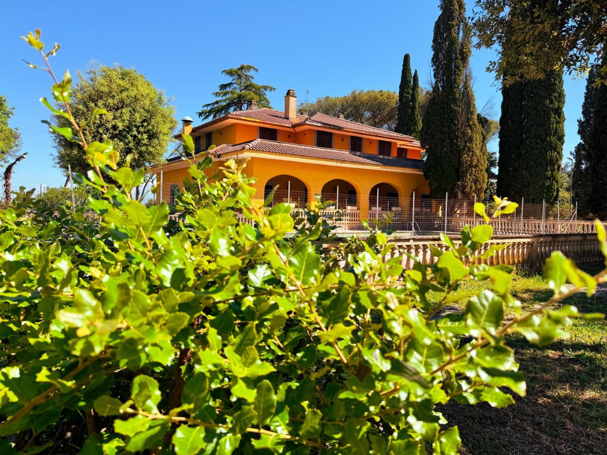 Due Leoni - Casa Per Turismo Cattolico