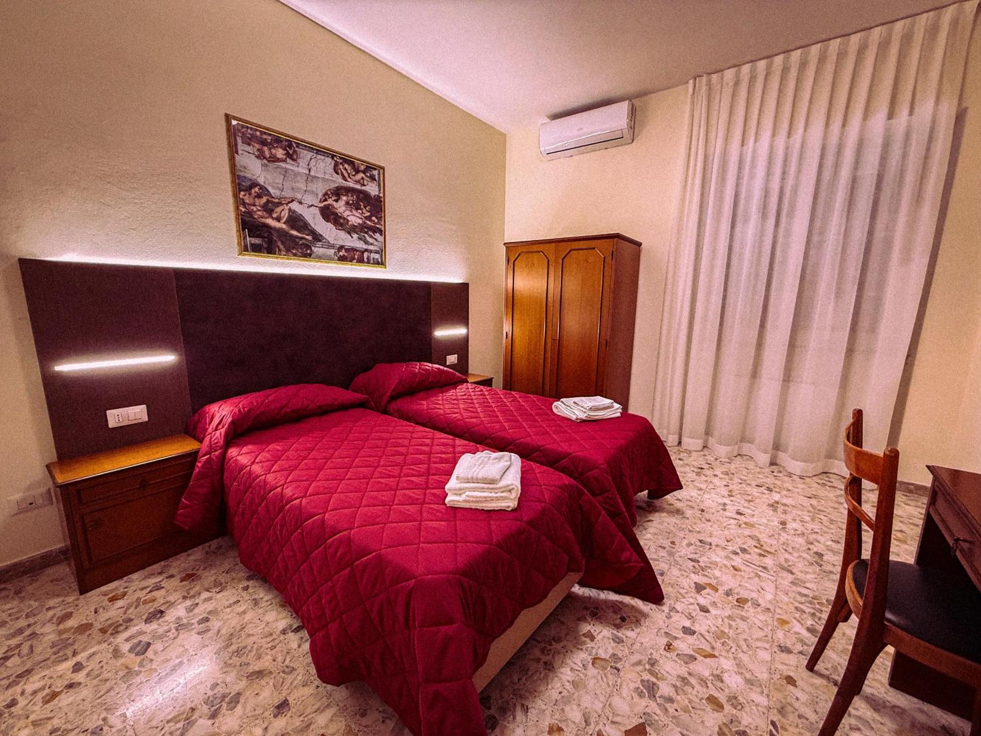 Hotel Due Leoni - Casa Per Turismo Cattolico Roma